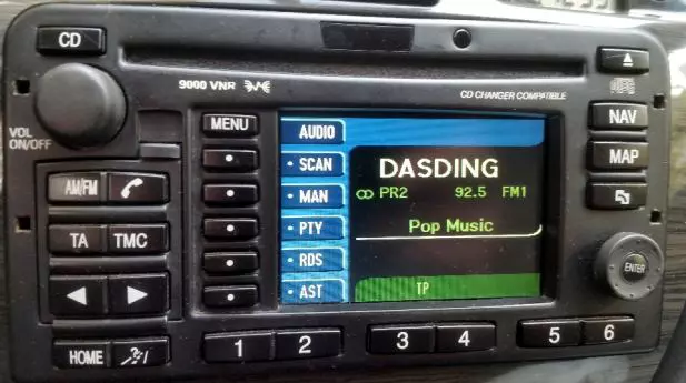 Example Radio